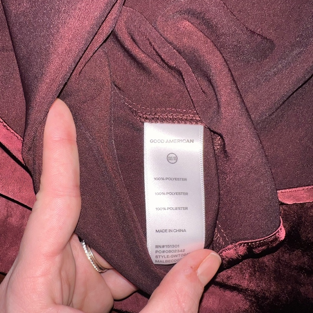Good American Deep Burgundy Blouse - Picture 7 of 7